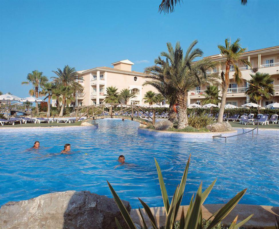 Playa Garden Selection Hotel & Spa Platja de Muro Εξωτερικό φωτογραφία